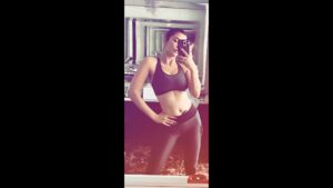 Read more about the article Shruti Haasan Boobs Collection | Shruti Haasan Deep Clevage