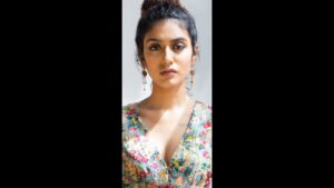 Read more about the article Bhumi Pednekars Natural Beauty in a Closeup: The Highly S…